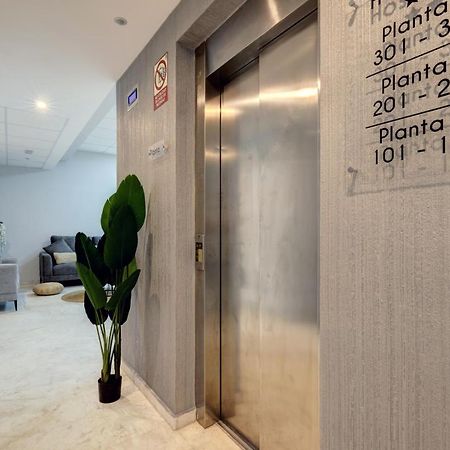 Hostal 37 Estepona Luaran gambar