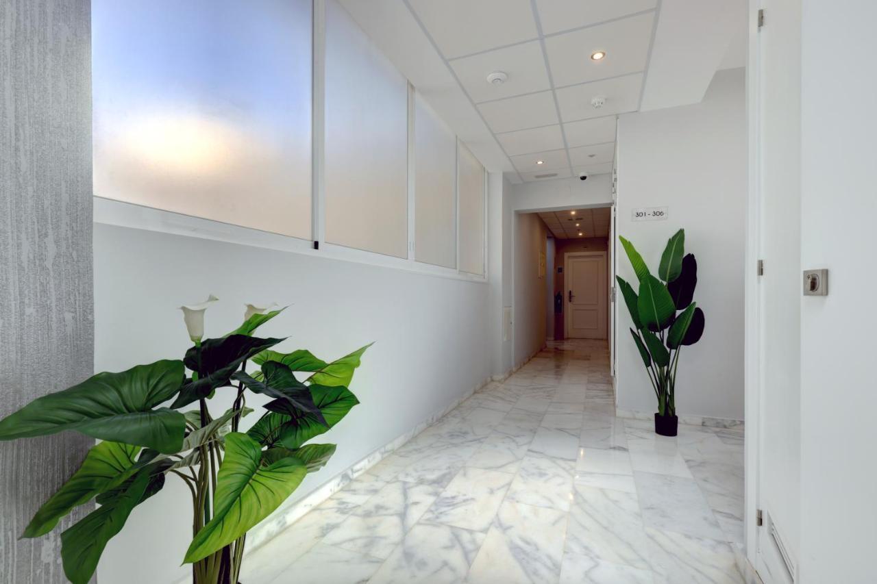 Hostal 37 Estepona Luaran gambar
