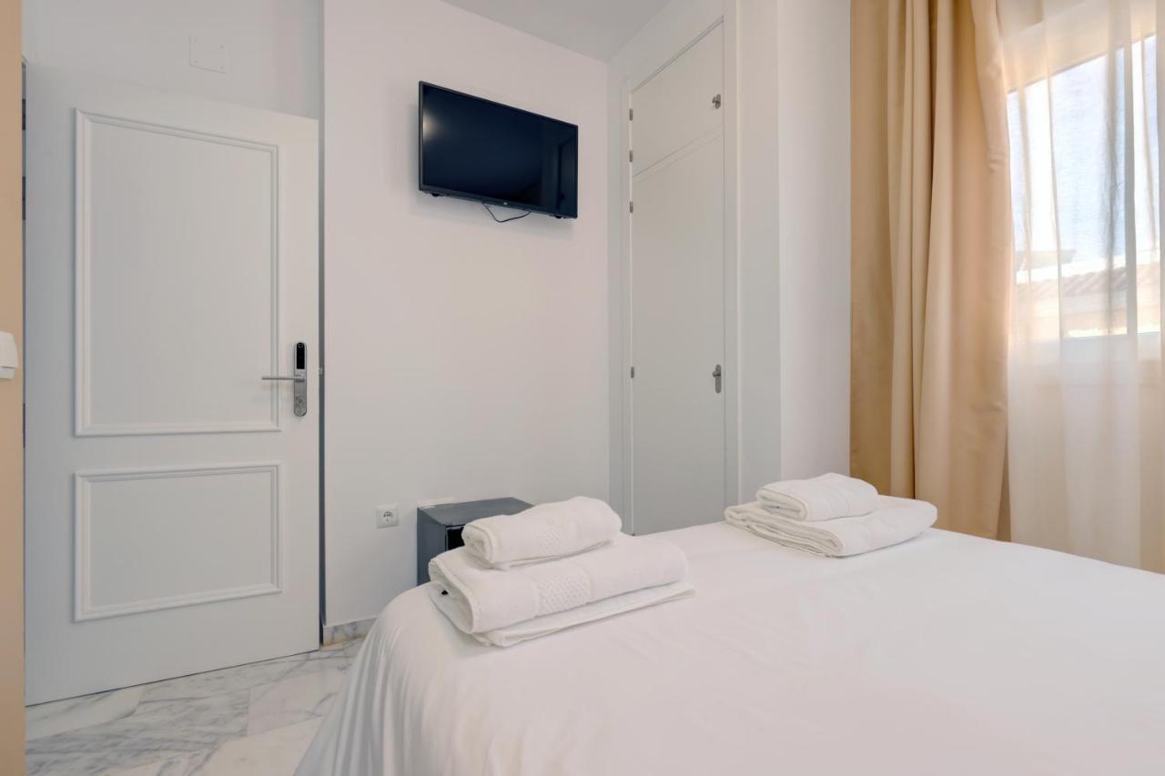 Hostal 37 Estepona Luaran gambar