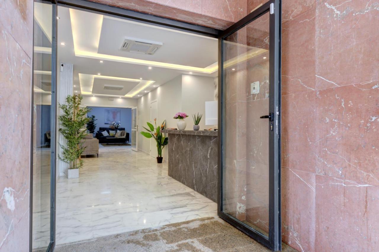 Hostal 37 Estepona Luaran gambar