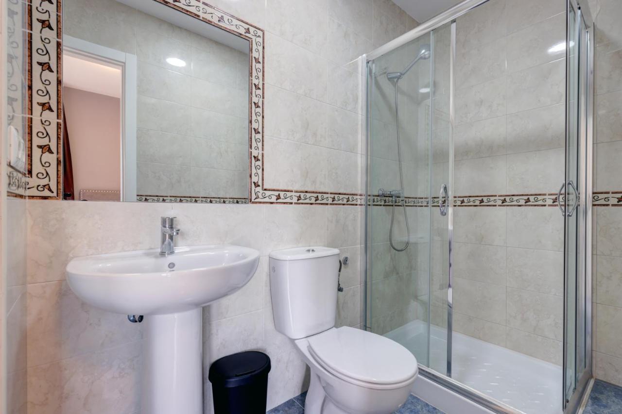 Hostal 37 Estepona Luaran gambar